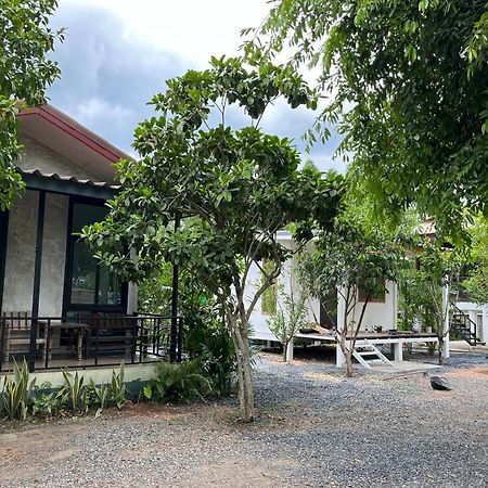 Sangkaset Resort Ban Mong Muang Extérieur photo