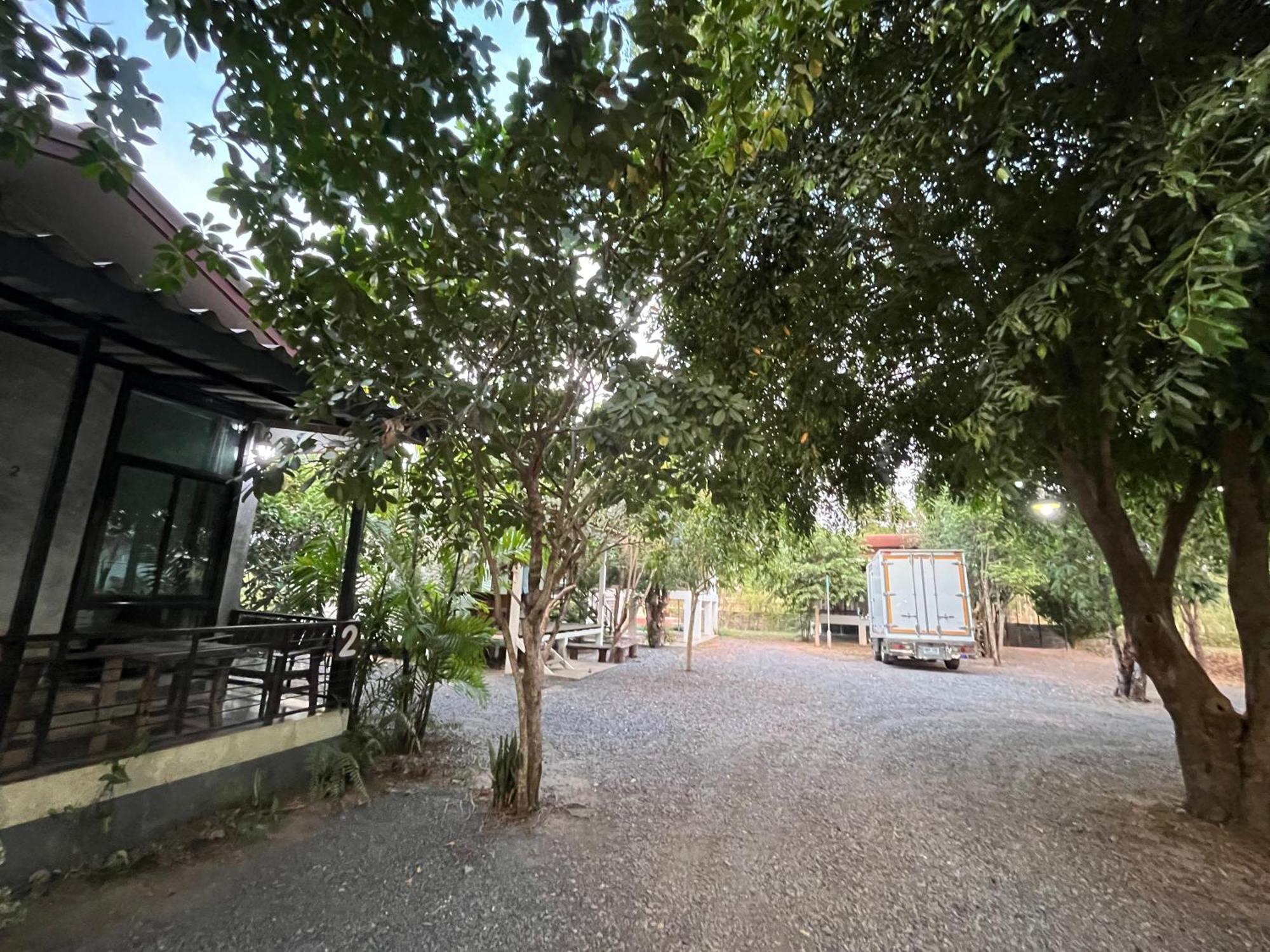 Sangkaset Resort Ban Mong Muang Extérieur photo
