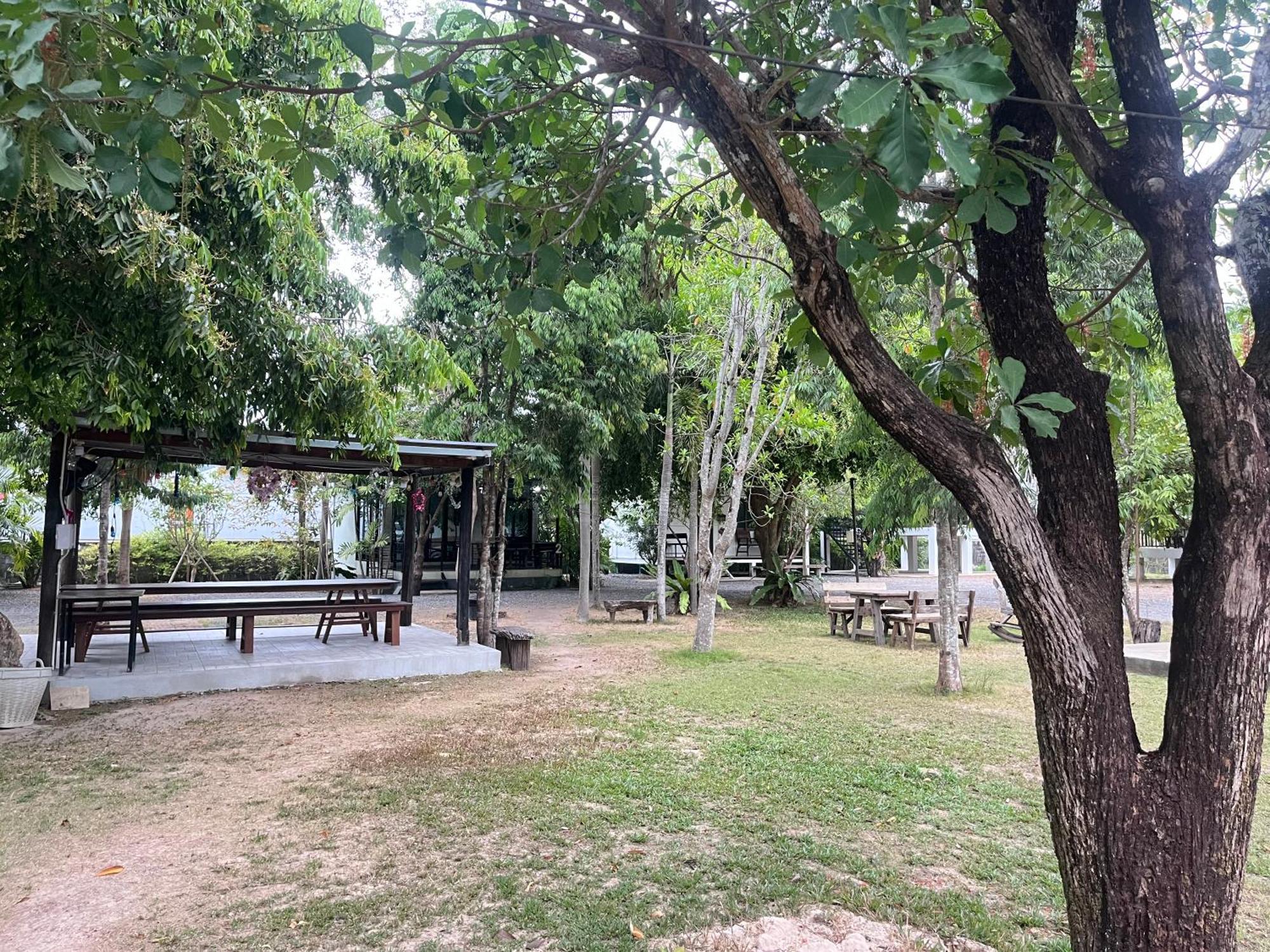 Sangkaset Resort Ban Mong Muang Extérieur photo